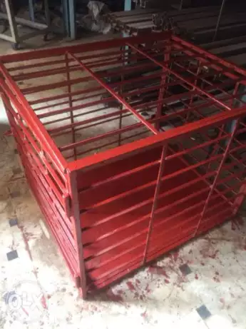 قفص للكلب لقطه اللقطه